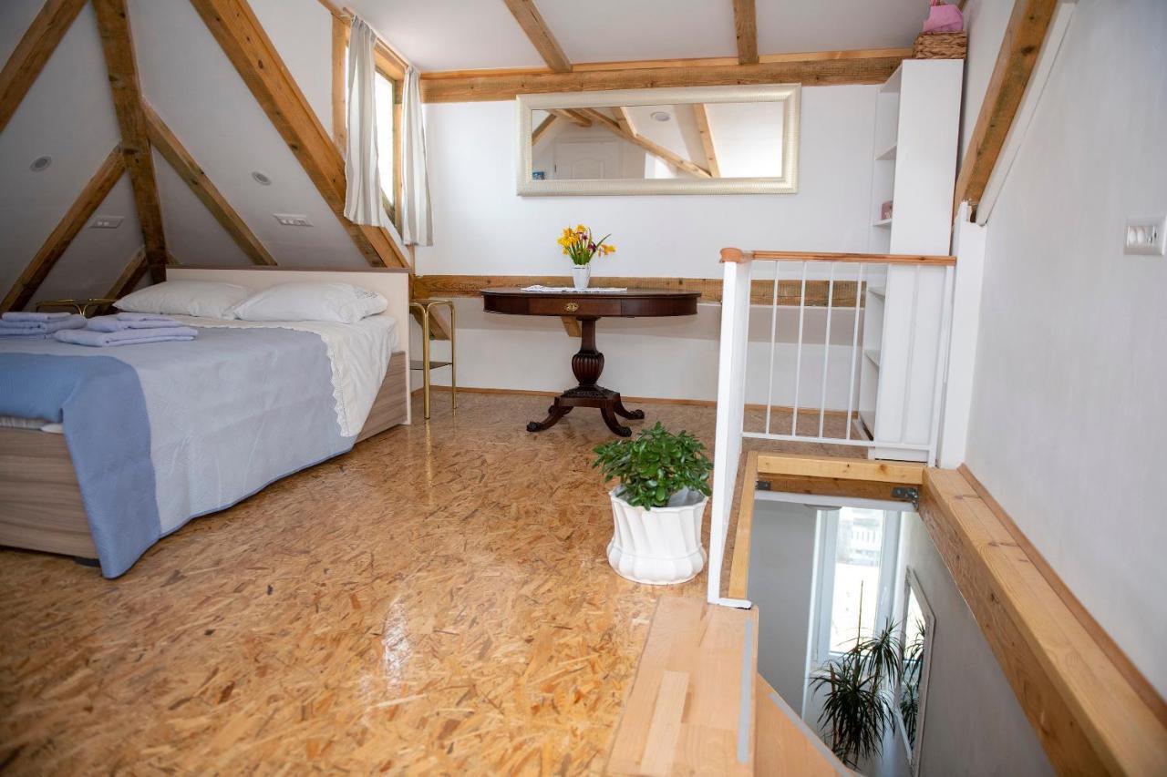 Beachfront Studio Andrina Vis Dış mekan fotoğraf
